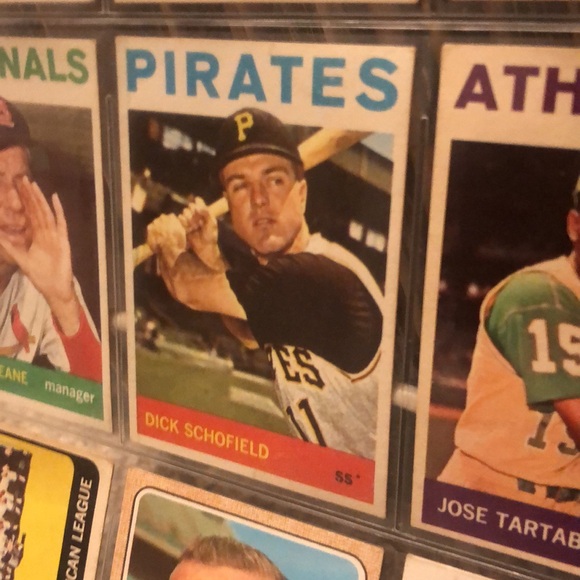 1960s Baseball Cards Red Sox Senators Colts Cardinals Indians As Pirates Topps - Picture 6 of 14